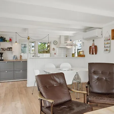 Vakantiehuis 3 Bedroom Cozy In Juelsminde *